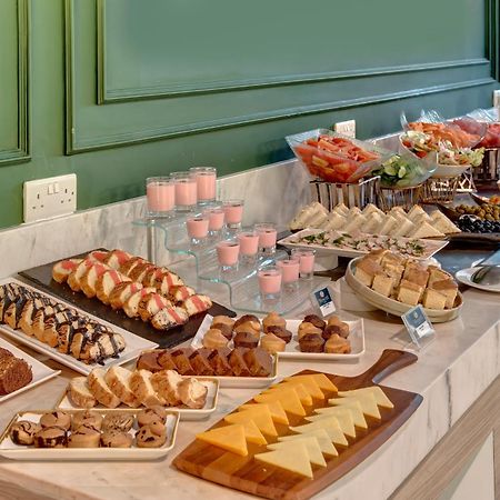 Wescott Hotel Dubai Eksteriør bilde