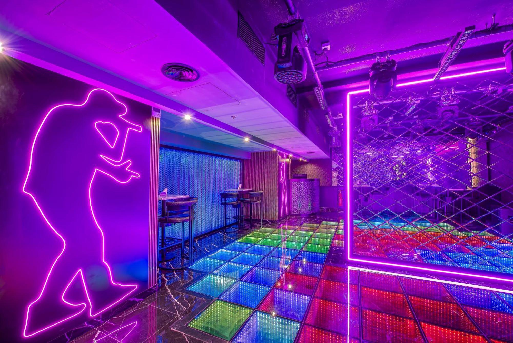 Wescott Hotel Dubai Eksteriør bilde