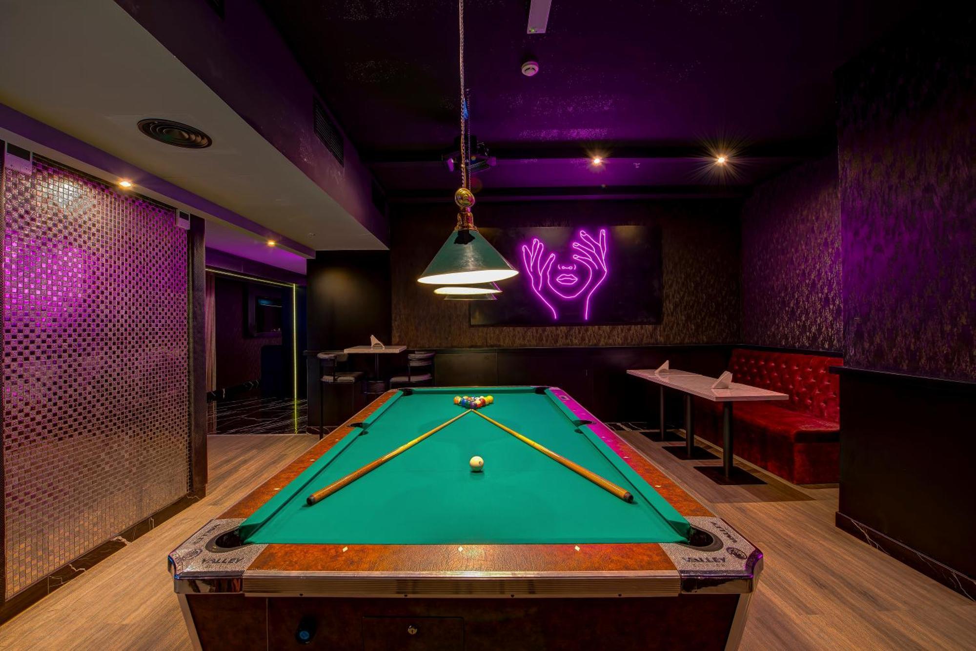 Wescott Hotel Dubai Eksteriør bilde